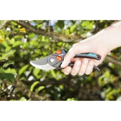 Comfort Snoeischaar Instelbaar - Gardena 9 Comfort Snoeischaar Instelbaar - Gardena -Buitentuin Winkel comfort snoeischaar instelbaar gardena 4 7