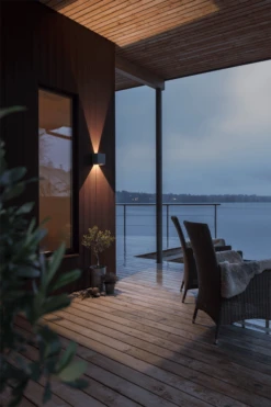 Konstsmide Cremona PowerLED 230V Wandlamp Flush 13.5cm, 2x 3W -Buitentuin Winkel cremona powerled 230v wandlamp flush 135cm 2x 3w netstroom 3